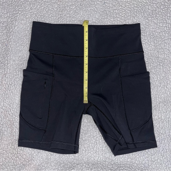 Athleta HR Bike Shorts - Picture 13 of 13